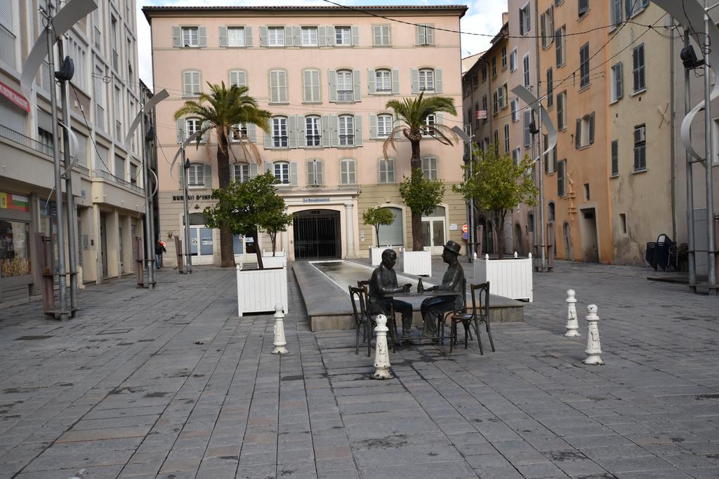 Le Gambetta Apartment Toulon Exterior photo